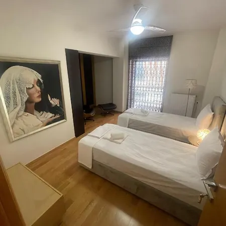 Apartament Ouziel Luxury House *