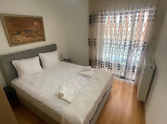 Ouziel Luxury House Apartamento Tessalónica